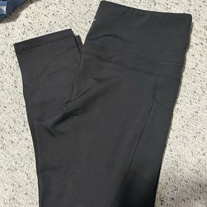 Zyia black pocket LNT